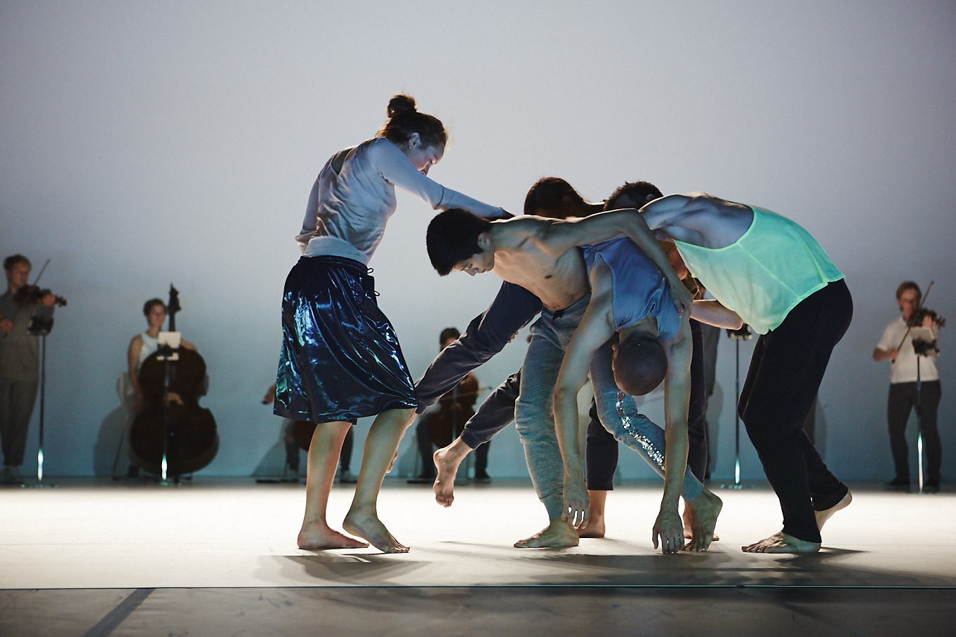 Goldberg_Variations_1P2C4615_Credit_Hugh_Carswell_Sep 15 2015.jpg